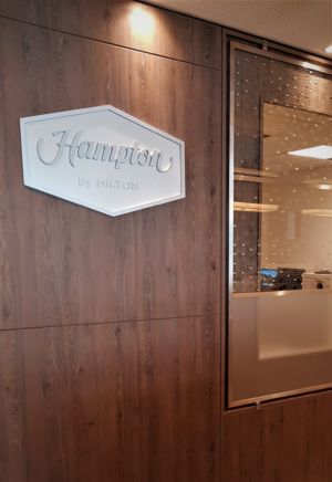 LOGO HAMPTON